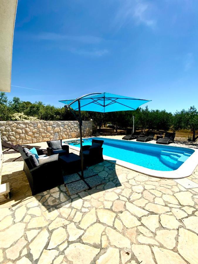 Villa Cvita *